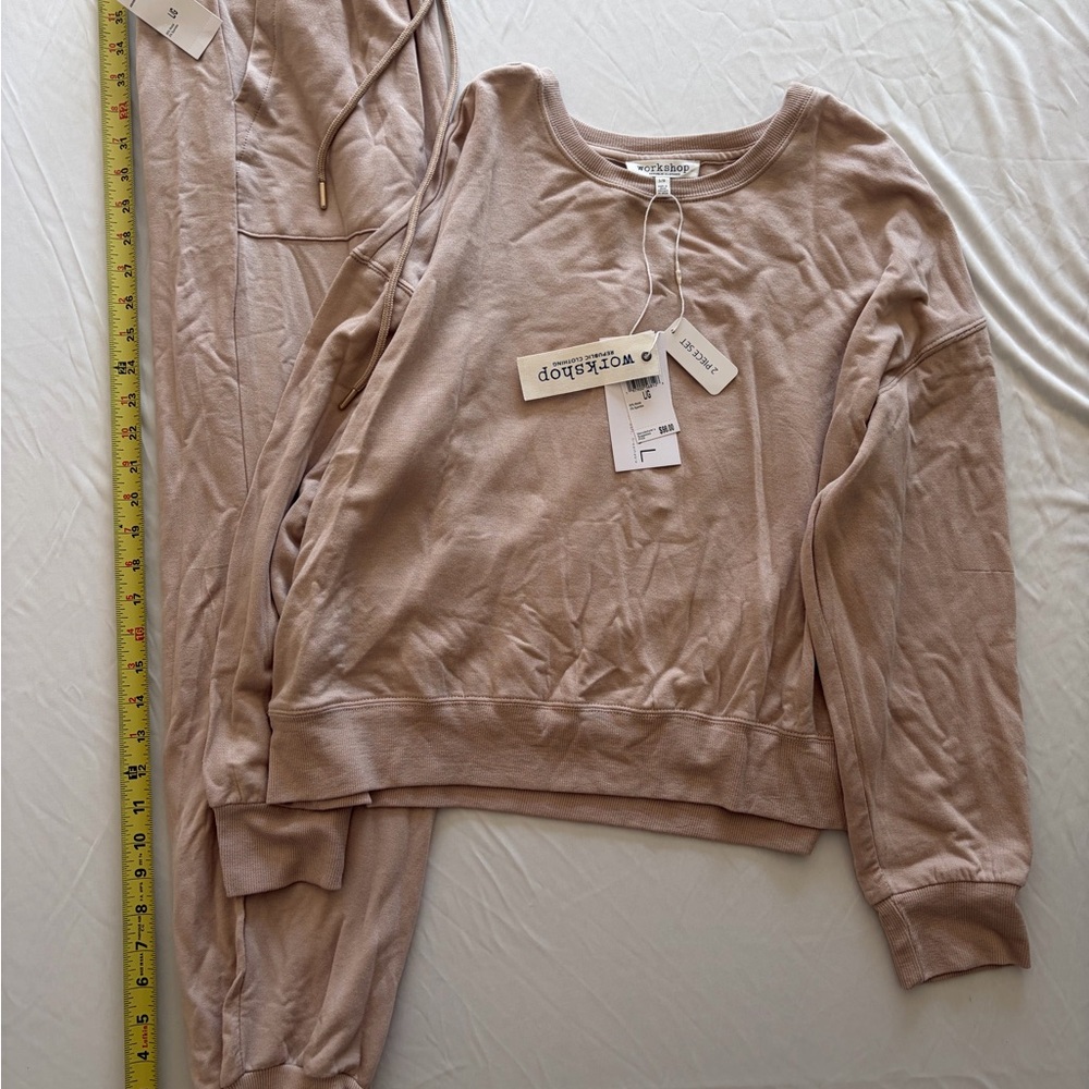 Workshop Sweatshirt and Joggers Set